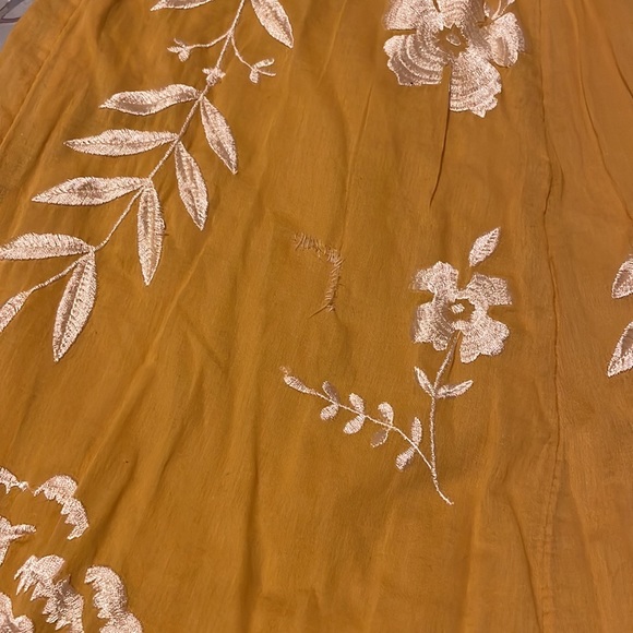Anthropologie Maeve, yellow embroidered skirt - Picture 6 of 7